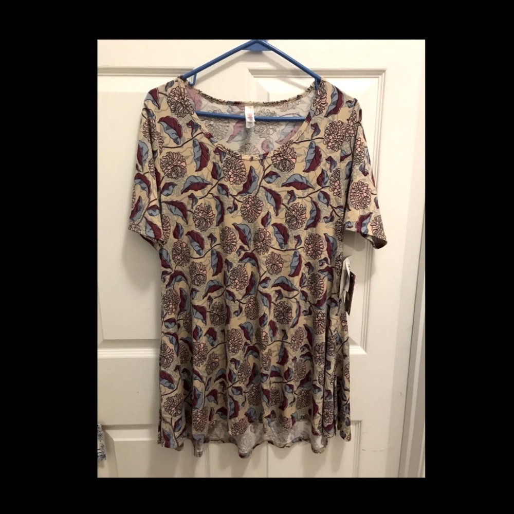 Lularoe Perfect T
